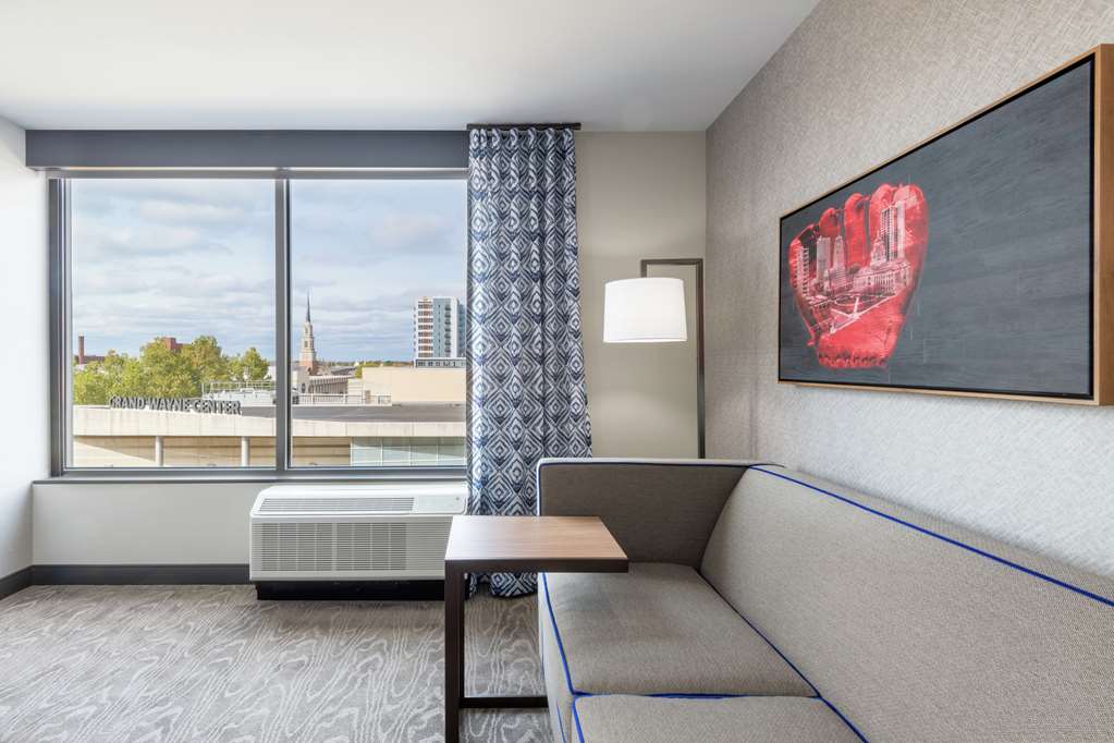 Guest room