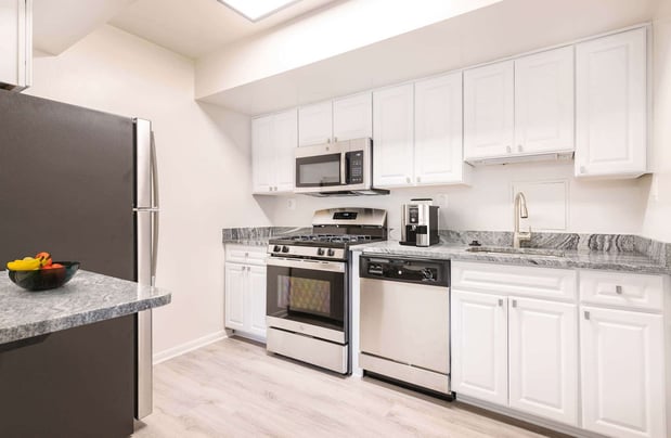 Images Rollins Park Apartments