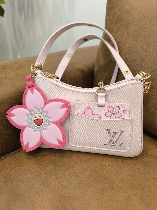 Images KOMEHYO（コメ兵）買取センターイオンモール筑紫野