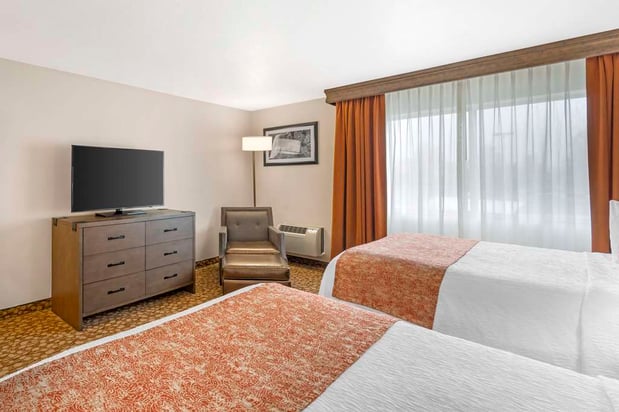 Images Best Western Plus Mill Creek Inn