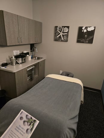 Images Hand & Stone Massage and Facial Spa