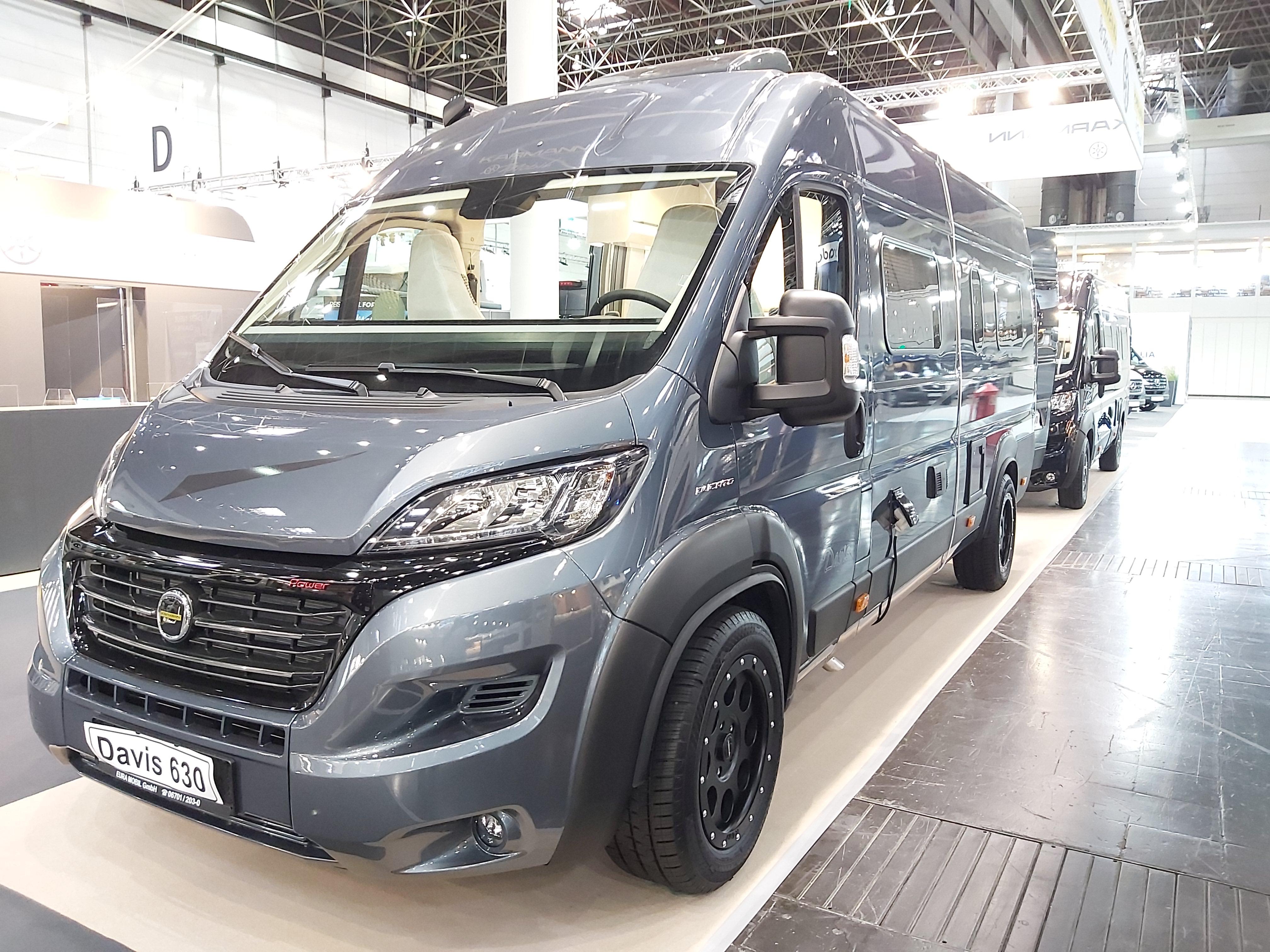 Dog-Camper Wohnmobilvermietung, Wiesenstr. 48 in Niederkrüchten