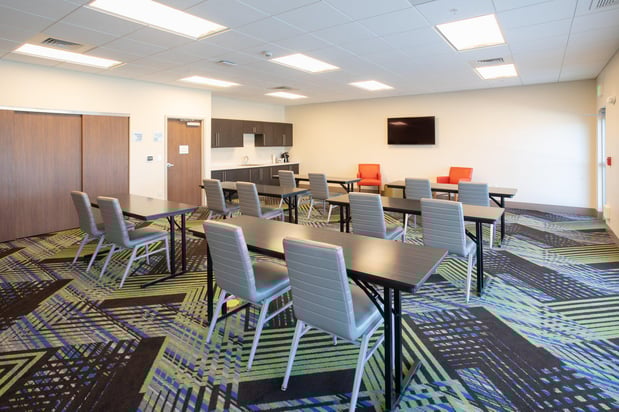 Images Holiday Inn Express & Suites Goodland I-70 by IHG