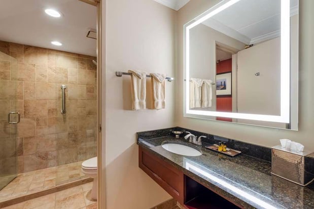 Images Best Western Plus White Bear Country Inn