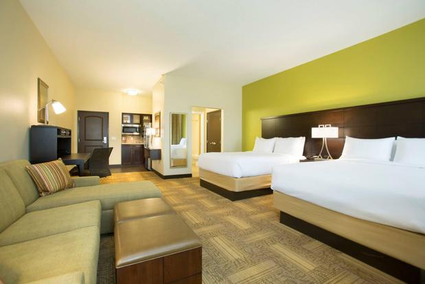 Images Staybridge Suites Orlando at Seaworld by IHG