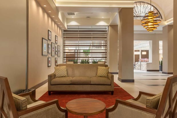 Images Embassy Suites by Hilton Baton Rouge