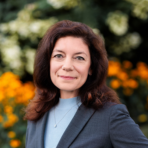 Marina Poole headshot.