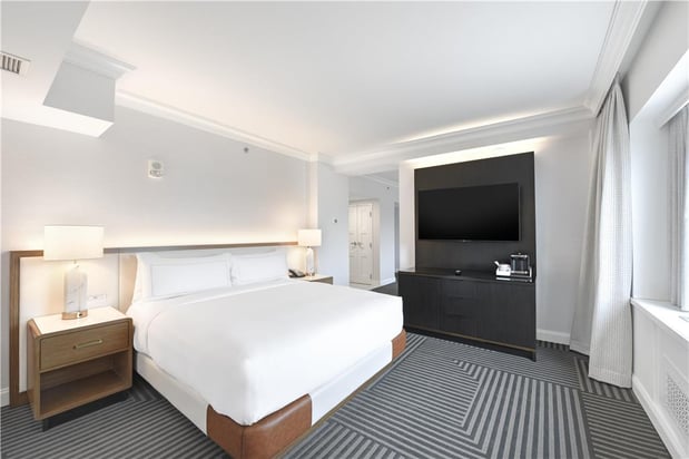 Images Capital Hilton