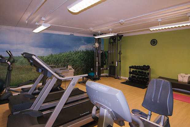 Images Miami Lakes Hotel and Golf