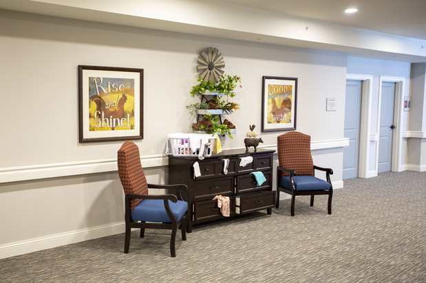 Images Oak Pointe of Washington