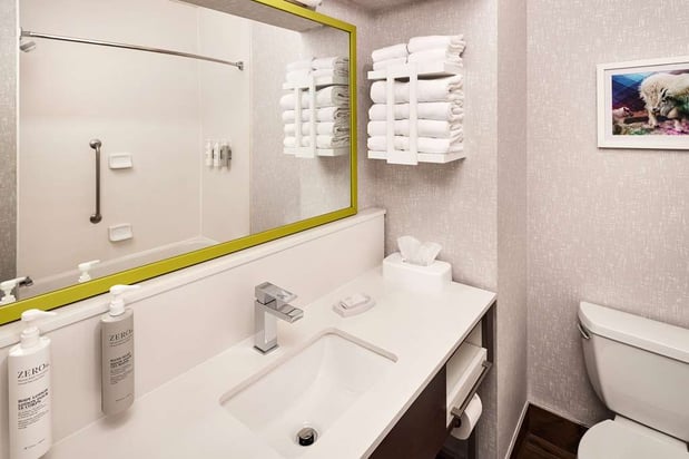 Images Hampton Inn Longmont