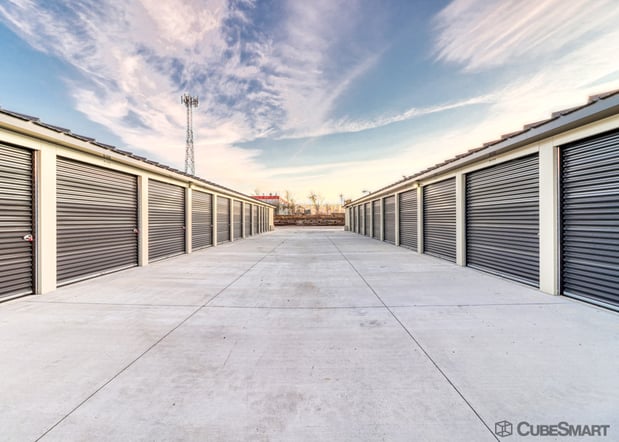 Images CubeSmart Self Storage