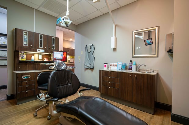 Images Mississippi Dental Center