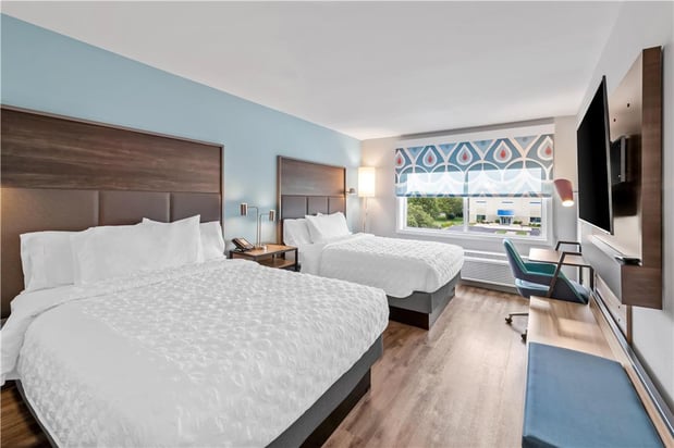 Images Tru by Hilton Kansas City Airport
