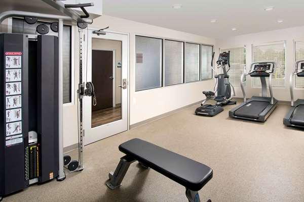 Images WoodSpring Suites South Plainfield