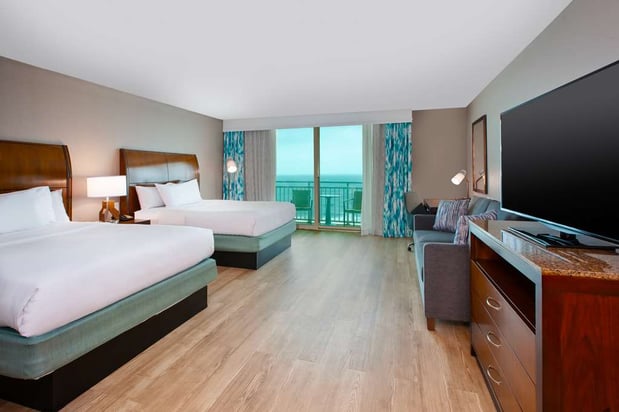 Images Hilton Garden Inn Virginia Beach Oceanfront