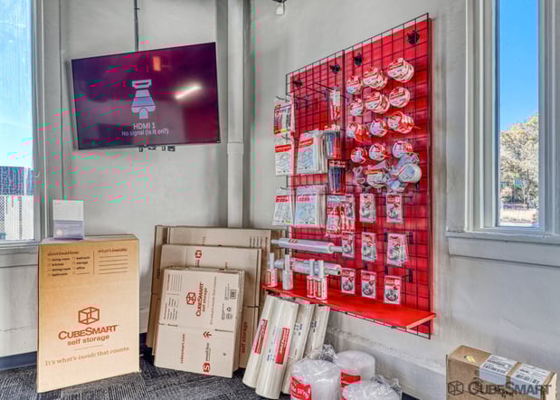 Images CubeSmart Self Storage