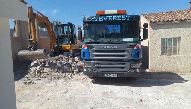 Images Excavaciones Everest
