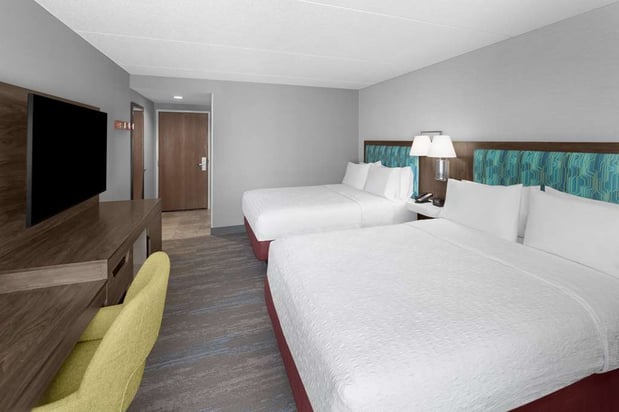 Images Hampton Inn Cleveland-Downtown