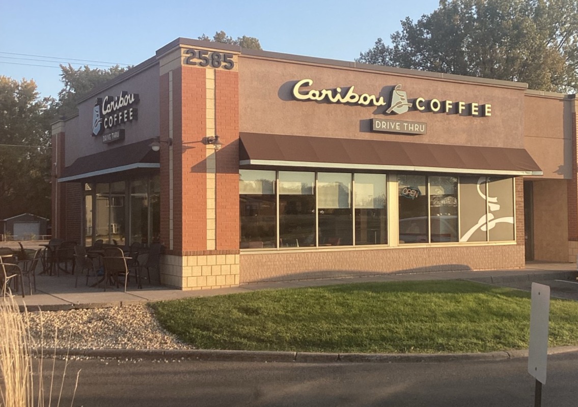 Storefront of the Caribou Coffee at 2585 County Road 10 in Mounds View