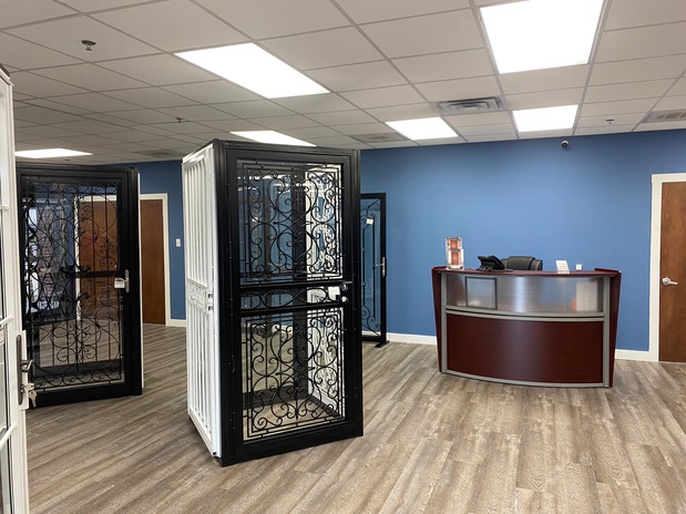 Images Grisham Bros., LLC