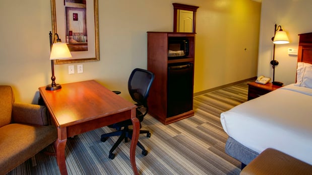 Images Holiday Inn Express & Suites Sioux City - Southern Hills by IHG
