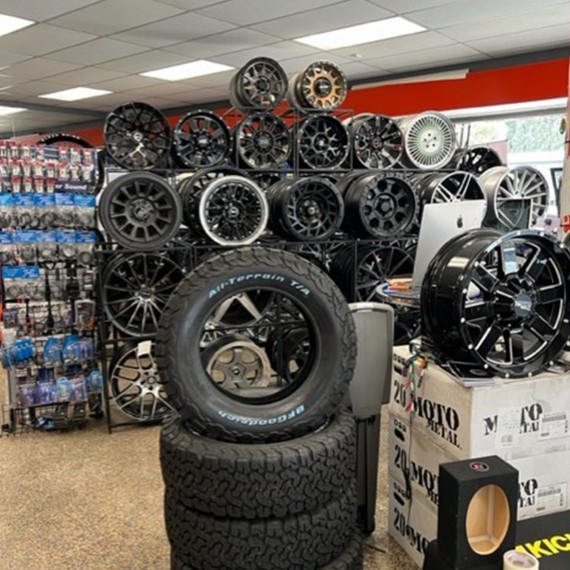 llantas y rines-Mobile Motorsports, Inc.