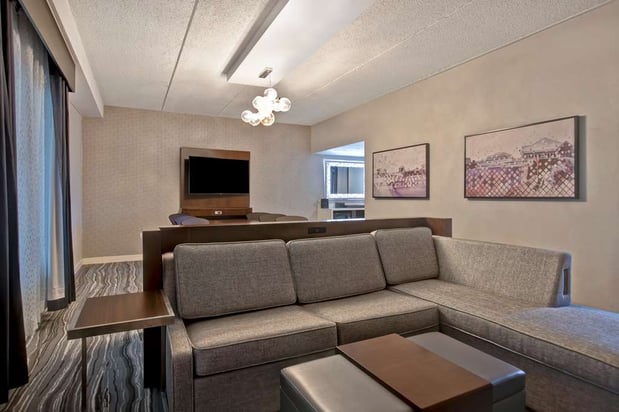 Images Embassy Suites by Hilton Syracuse