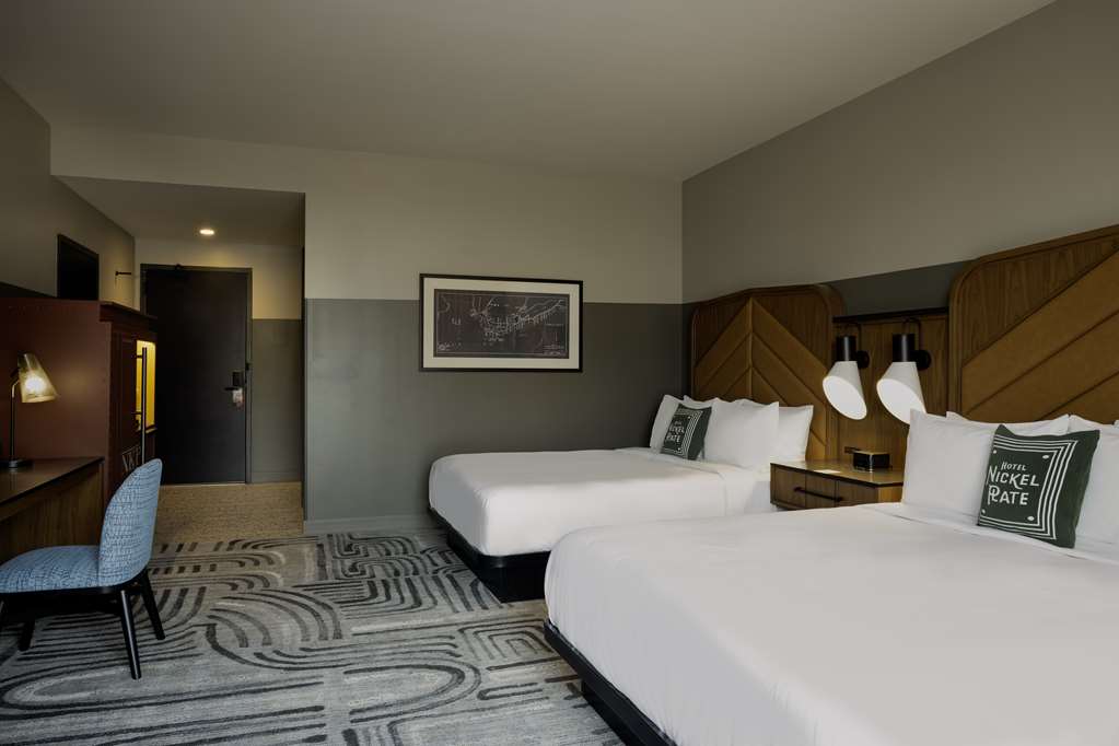 Guest room
