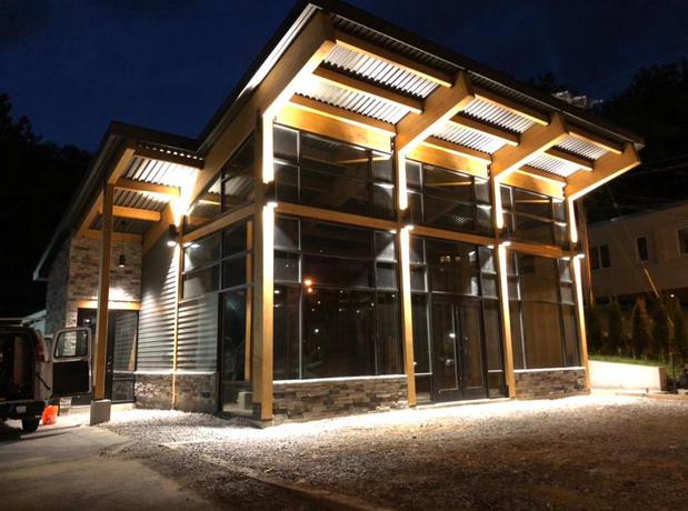 Images National Glass & Aluminum LLC