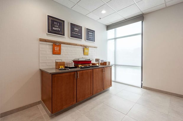 Images Hampton Inn Winchester N/Conference Center
