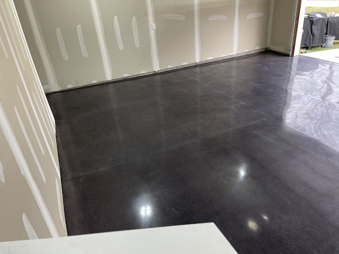 Images Webb Industries