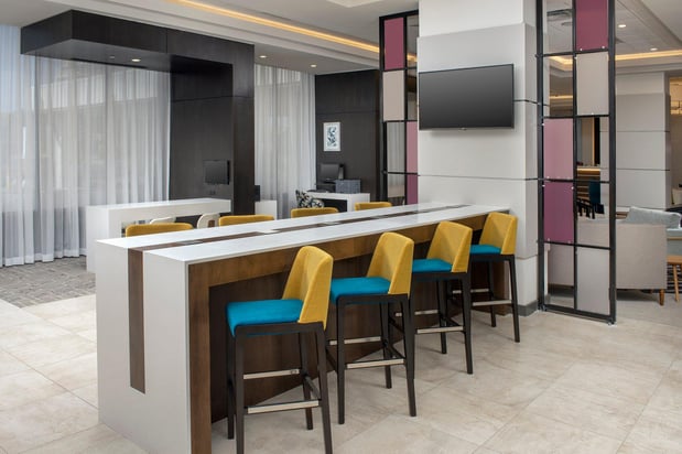 Images Crowne Plaza San Antonio Airport by IHG