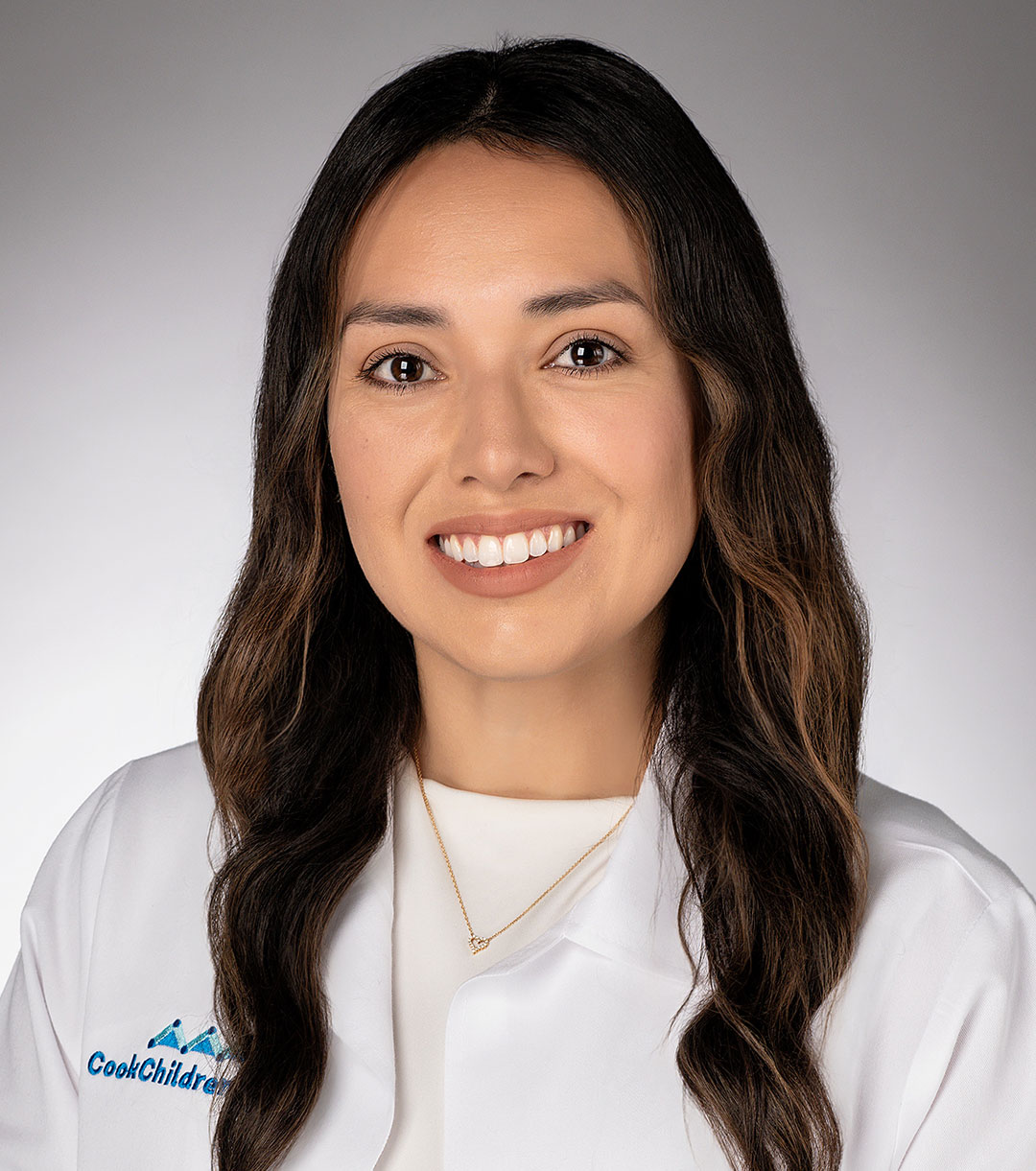 Headshot of Dr. Paulina Ramos-Coborn