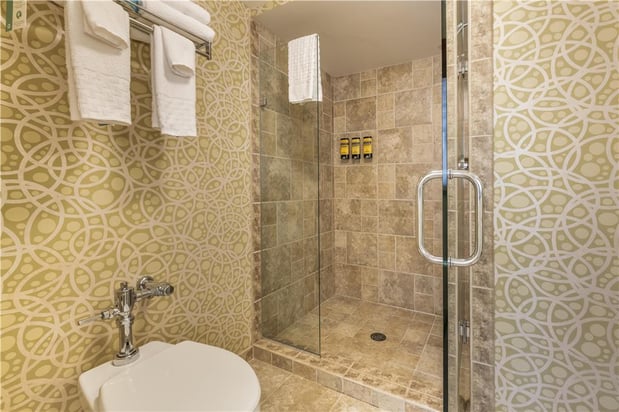 Images Best Western Plus The Normandy Inn & Suites