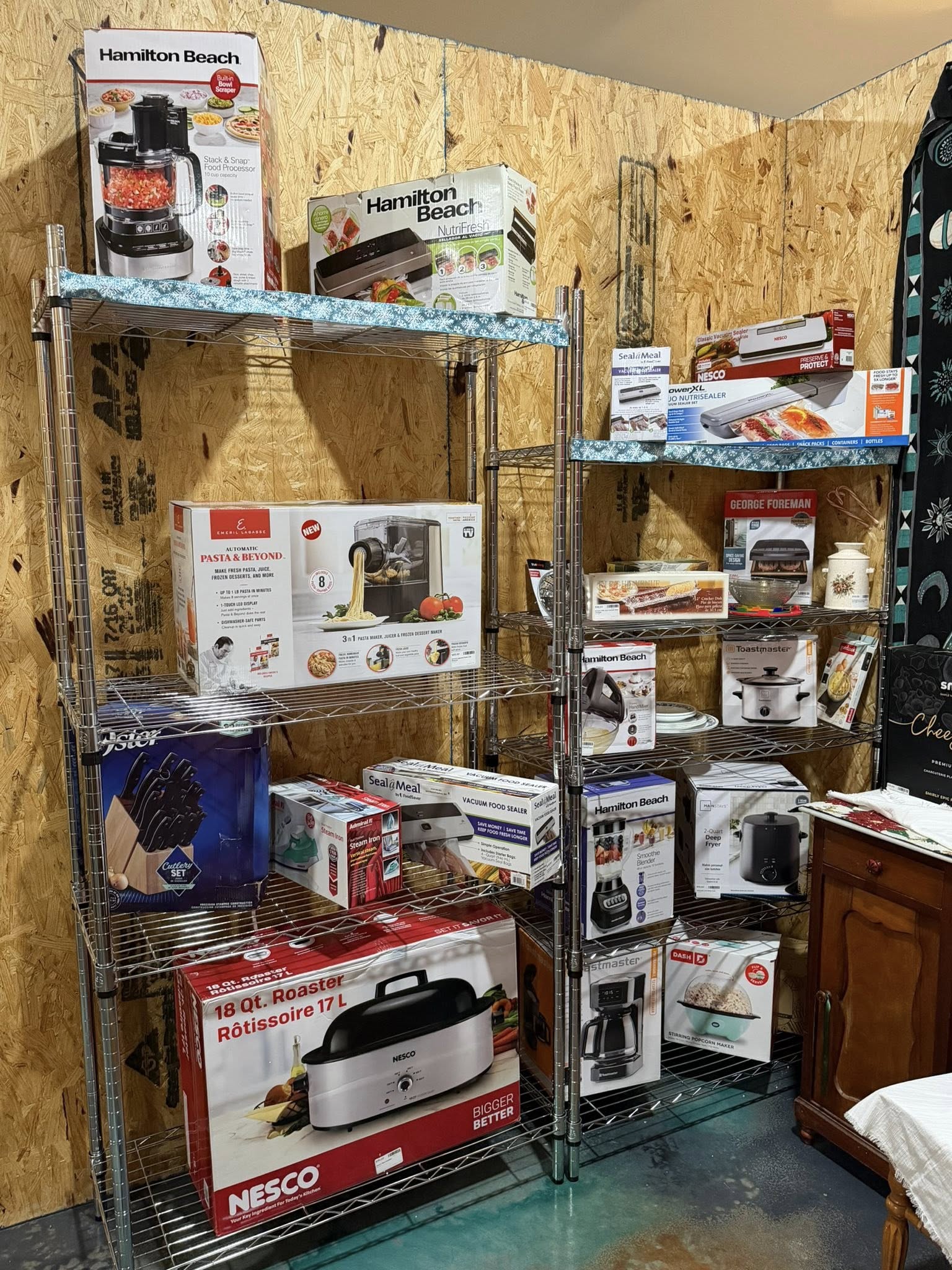 The Rusty Nail Vintage Market Image