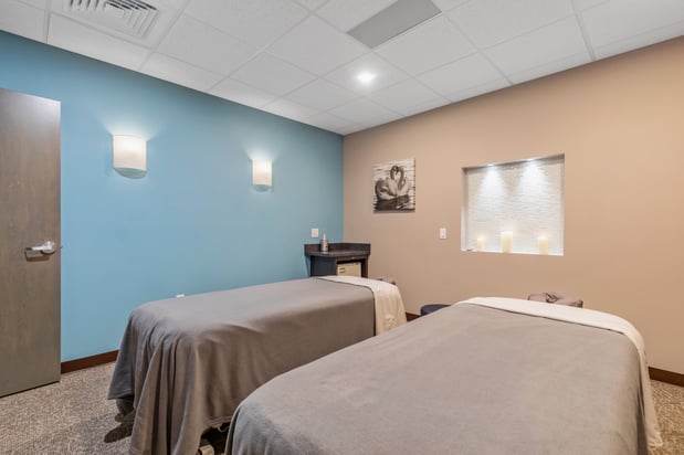 Images Hand & Stone Massage and Facial Spa