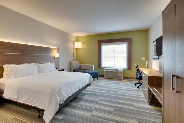 Images Holiday Inn Express & Suites Laurel, an IHG Hotel