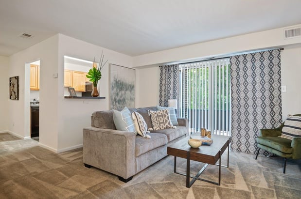 Images Cedar Gardens and Towers Apartment Homes