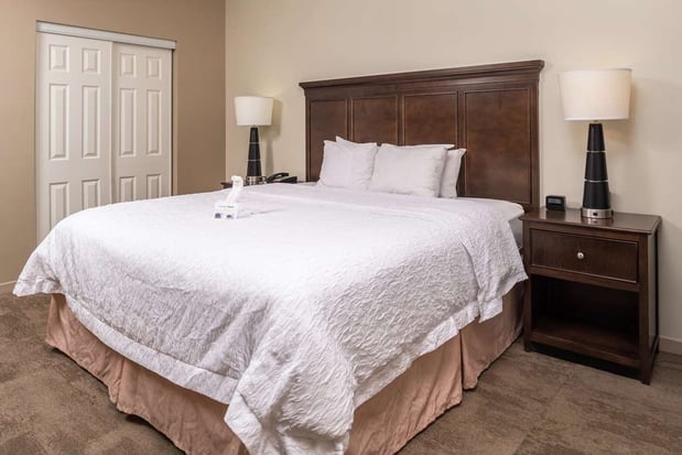 Images Hampton Inn & Suites Charlotte-Arrowood Rd.