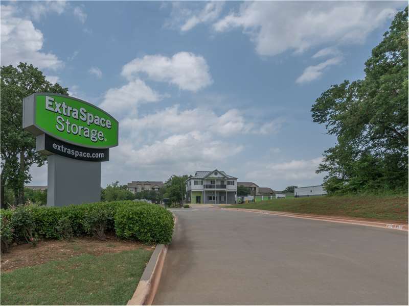 Alternate Beauty Image - Extra Space Storage at 701 E Mid Cities Blvd, Euless, TX 76039