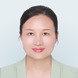 Headshot of Emily Zhang