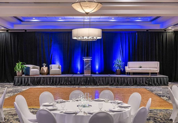 Images DoubleTree by Hilton Hotel Newark Airport
