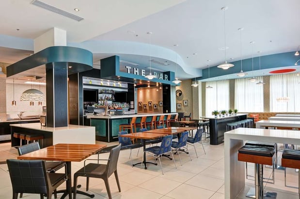 Images Hilton Garden Inn Raleigh /Crabtree Valley