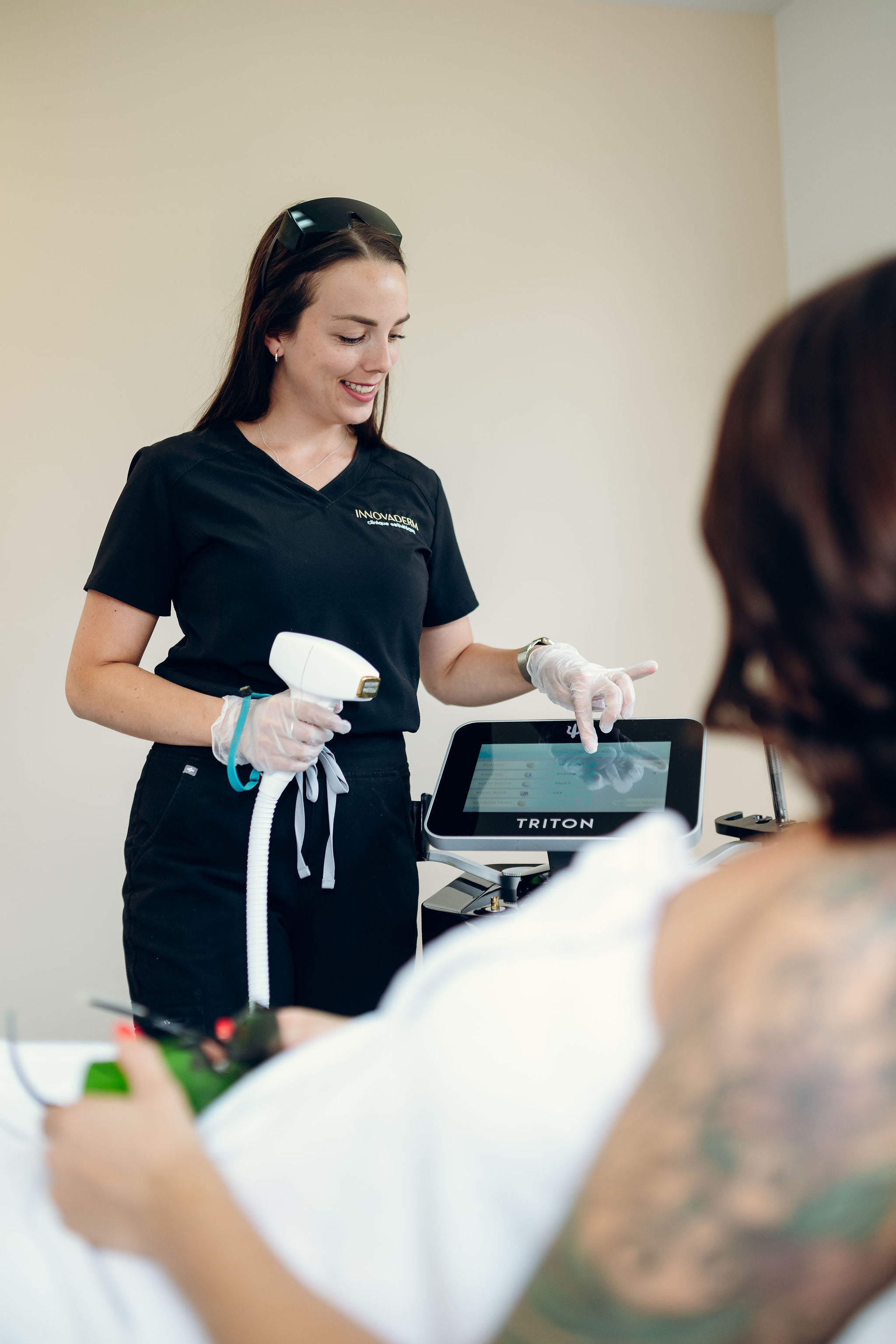 Images Innovaderm esthétique - Épilation Laser Triton