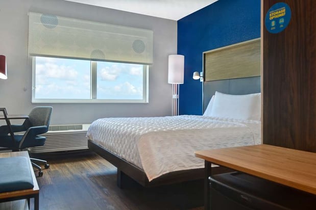 Images Tru by Hilton St. Petersburg Downtown Central Ave