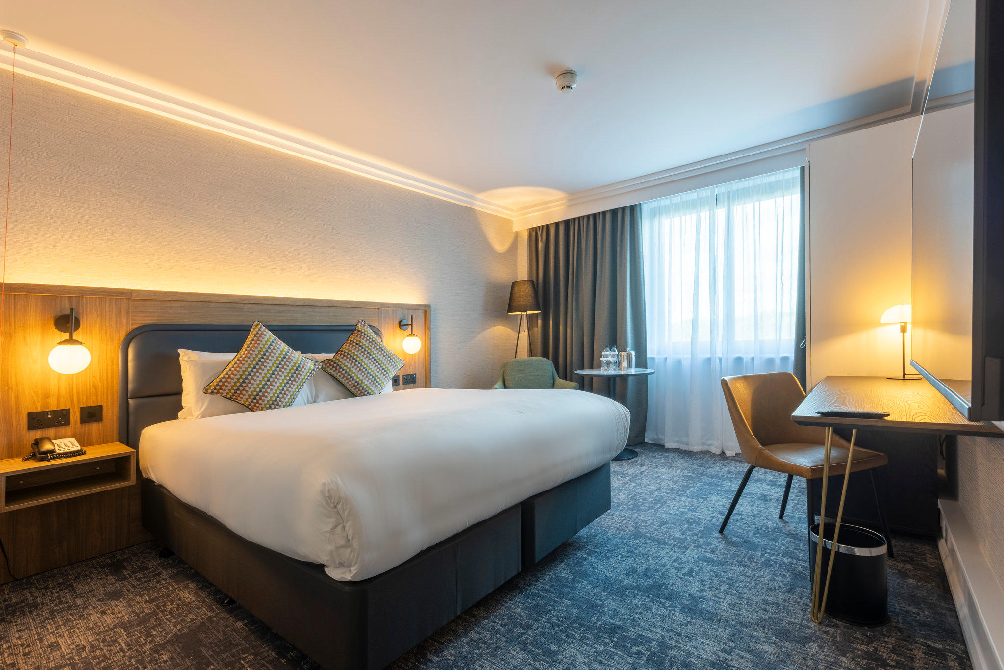 Images Crowne Plaza Manchester Airport, an IHG Hotel