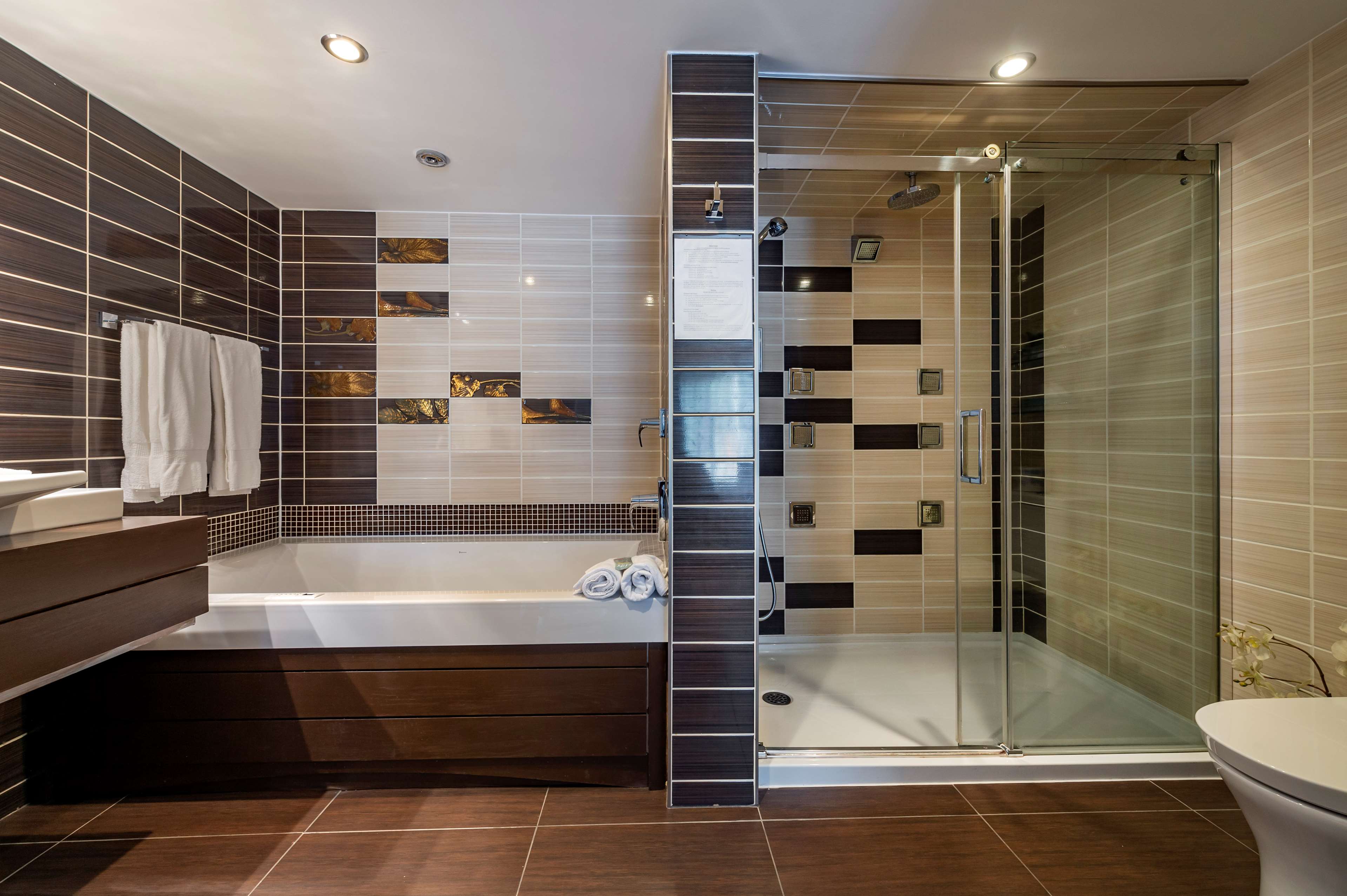 Best Western Hotel Universel Drummondville à Drummondville: Bathroom