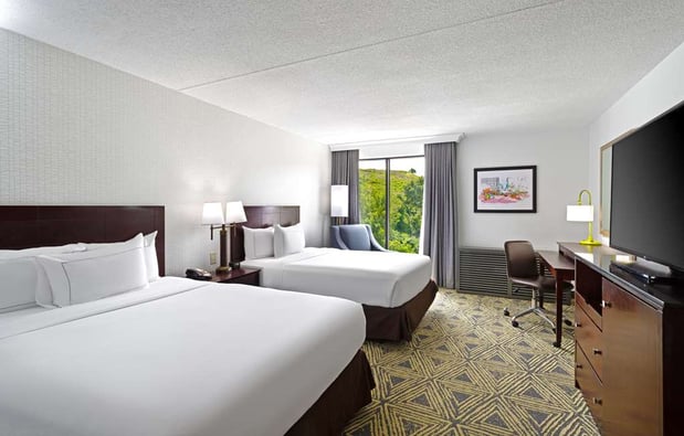 Images DoubleTree by Hilton Washington Meadow Lands Casino Area