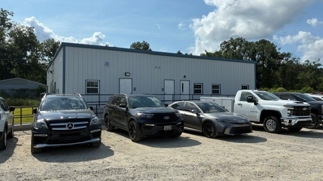 United Rentals - Storage Containers and Mobile Offices